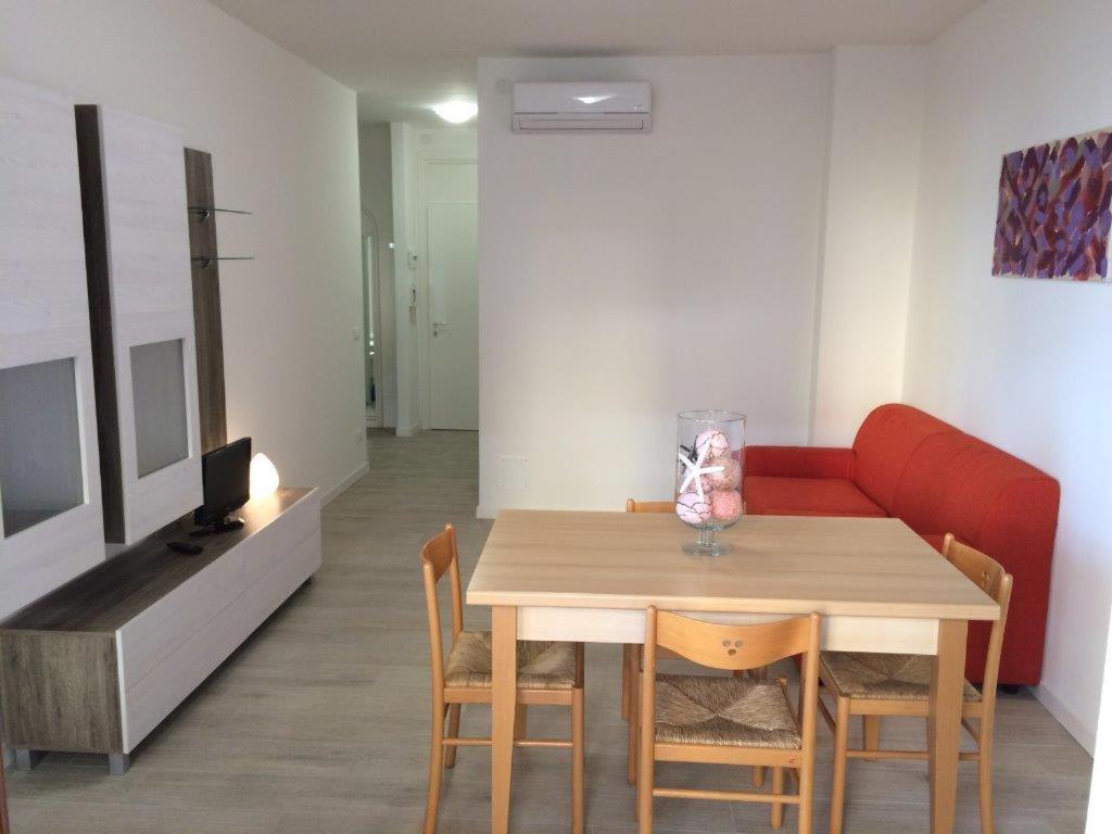Residence Panfilo - Walterigato Apartments Solo Per Famiglie Lido di Jesolo Exterior foto